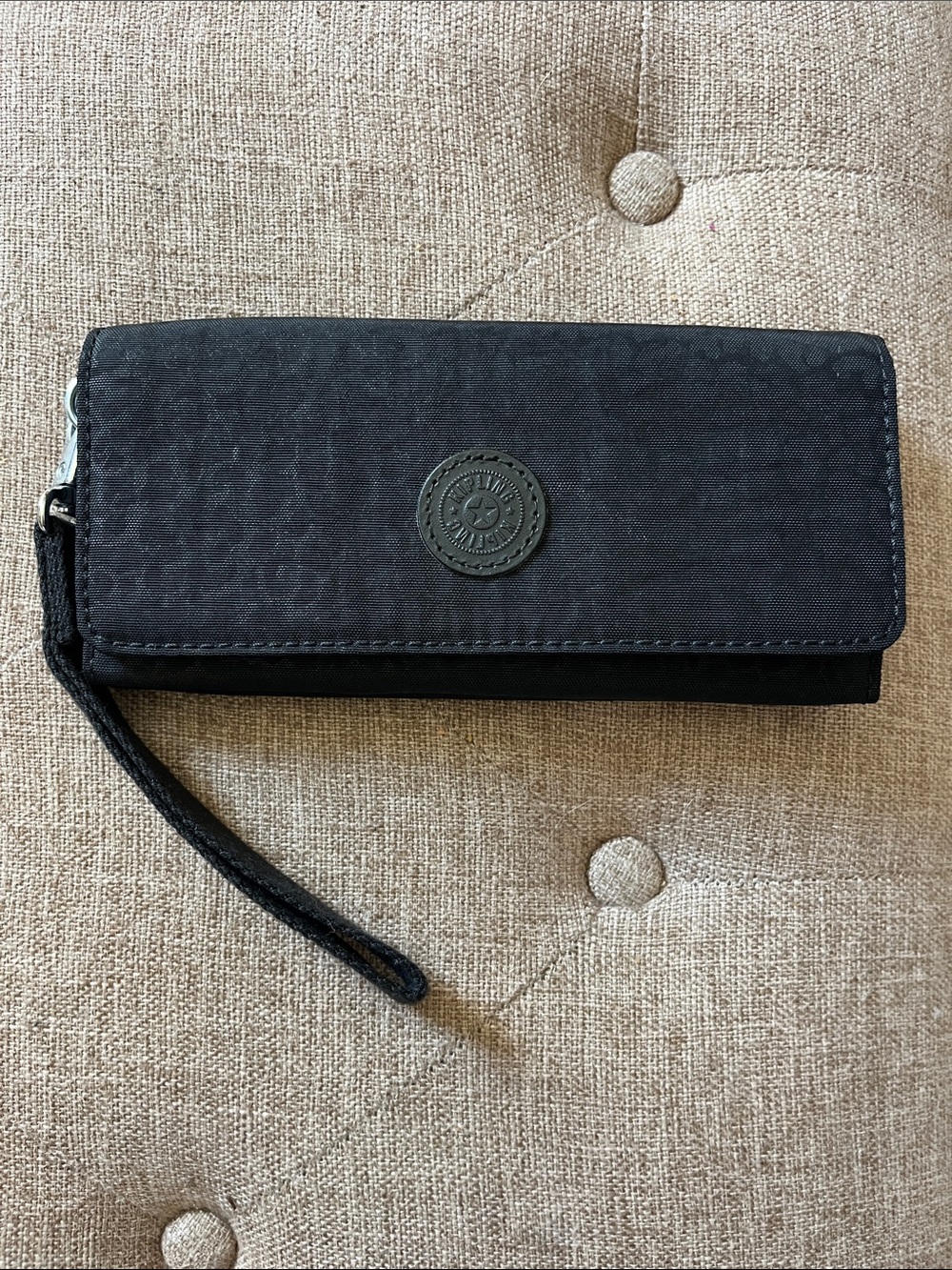 Kipling Rubi Black Leopard large wristlet wallet